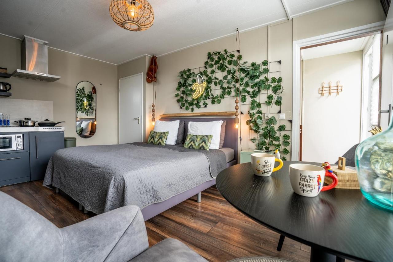 The Jungle - Duo Studio With Kingsize Terrace Groningen Exterior foto